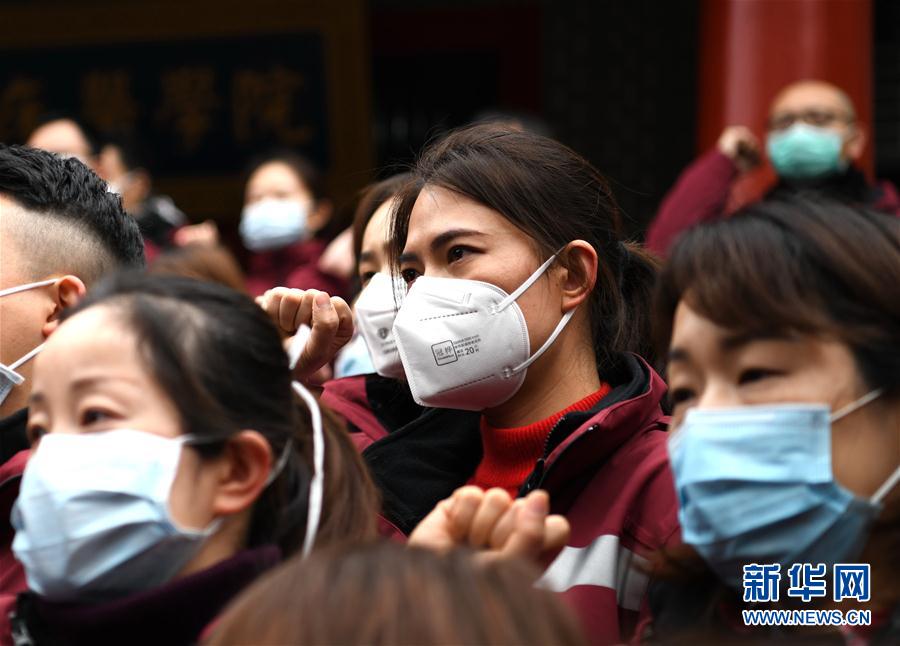 习近平总书记关切事 口罩挡不住你的美 战“疫”巾帼掠影