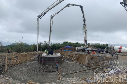 中电建四川分局：贵州桐梓黄莲坝风电场项目首台4.5兆瓦风机基础浇筑完成